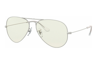 Ray-Ban RB3025 9223BL ClearLight Grey